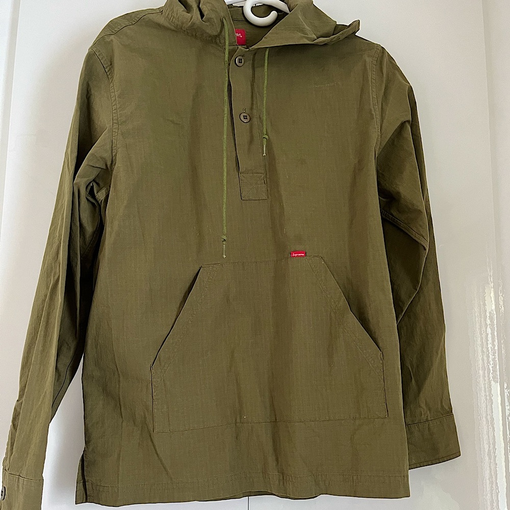 SUPREME lightweight jacket/hoodie (2017 S/S). Men’s size small. 100% cotton.